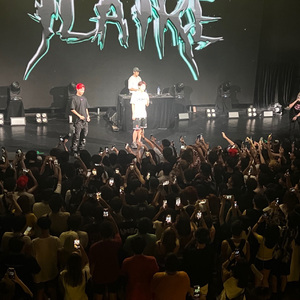 FucK丰满老东西HD分类
